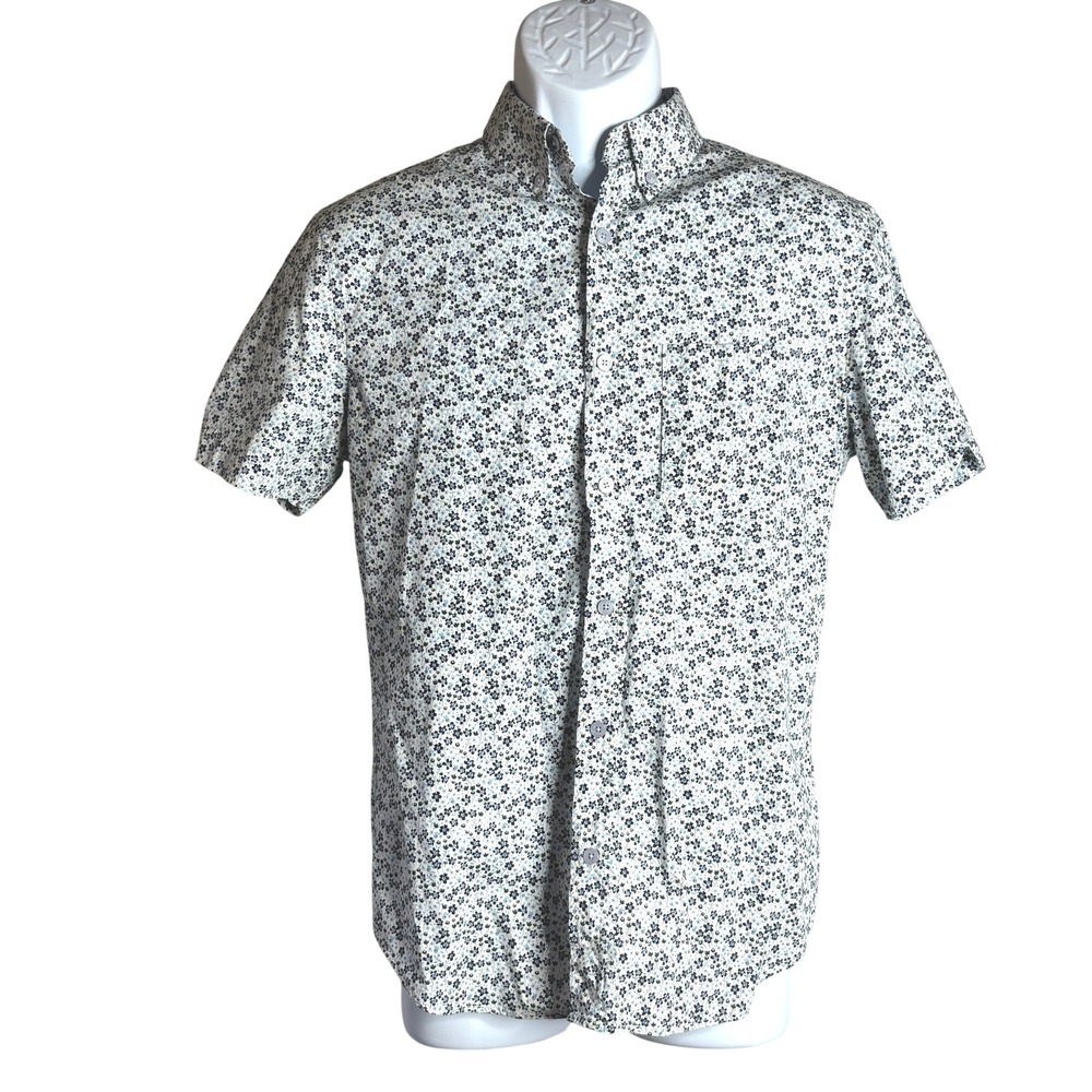 Ben Sherman | Floral Short Sleeve Button Down Shirt Stretch White Blue | Small